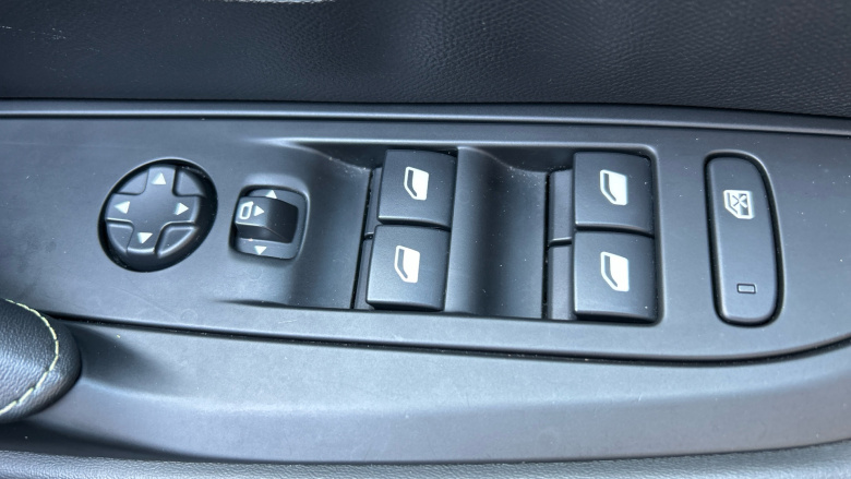 Peugeot 208 1.2 PureTech 130 GT 5dr EAT8 Petrol Hatchback